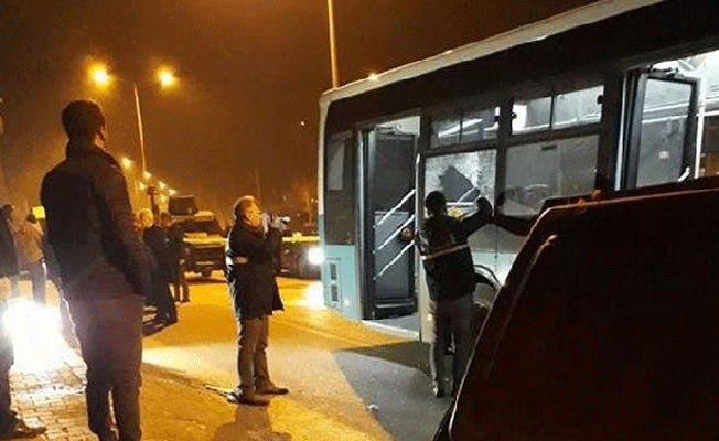 Belediye otobüsüne molotof kokteyli saldırı: 3 yaralı!