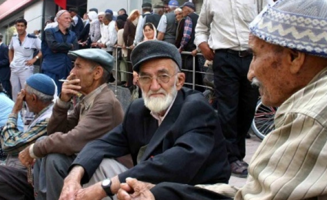 Milyonlarca vatandaşı ilgilendiren teklif; emeklilikte yaş engeli kaldırılmalıdır