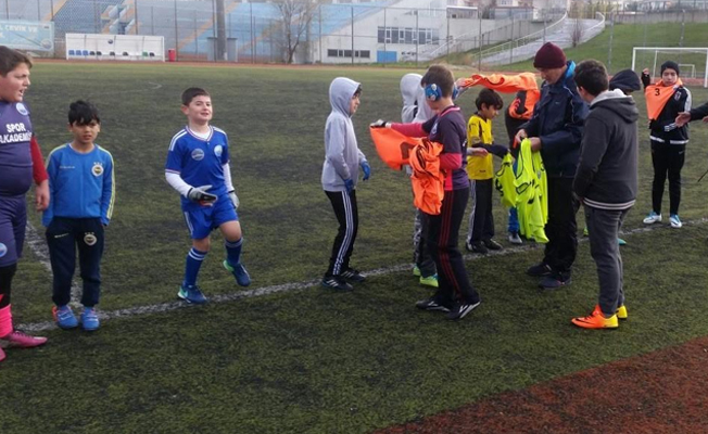 Büyükçekmeceli öğrenciler sömestr tatilinde de spor yapıyor