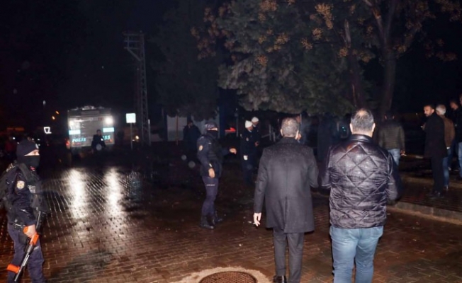 Flaş gelişme: Teröristler Reyhanlı'ya iki roket attı