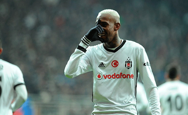 Beşiktaş'ta Talisca şoku! 2 gol attı devam edemedi