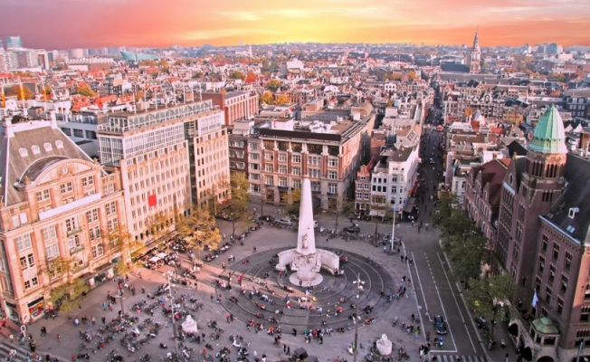 Amsterdam'da silahlı saldırı