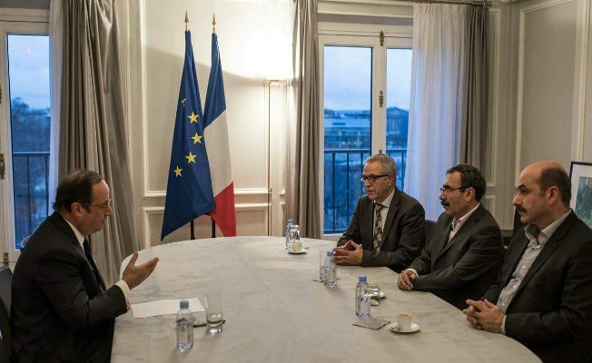 François  Hollande, PYD heyeti ile görüştü!