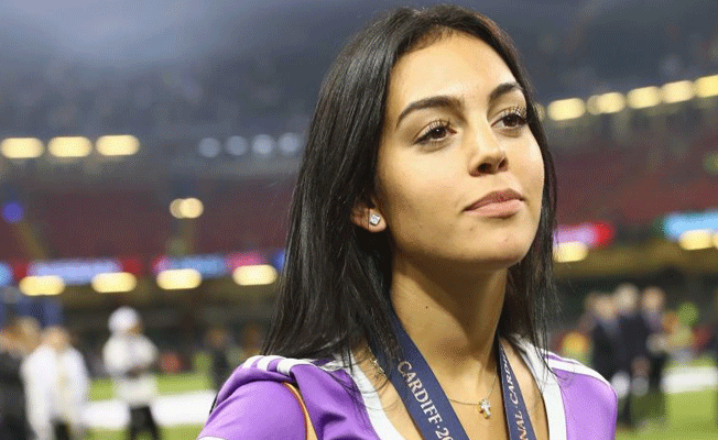 Ronaldo’nun sevgilisi hayatının fotoğrafını paylaştı