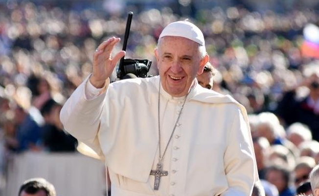 Papa Francis tüm dünyayı oruç tutmaya çağırdı