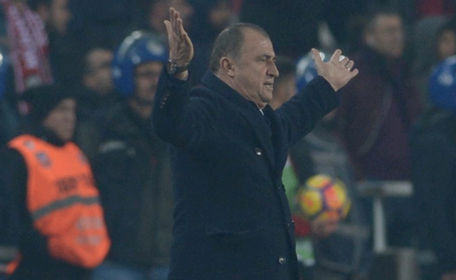 Fatih Terim: Liderliği kaçırdığımıza mı yanalım…