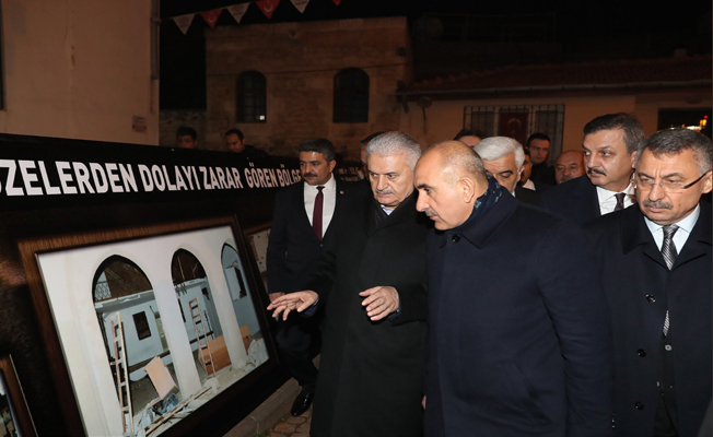 Başbakan Yıldırım'dan hasar gören Kilis'e ziyaret