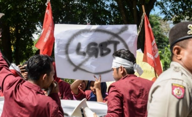 O ülke eşcinselliği 'ruhsal bozukluk' olarak sınıflandırdı