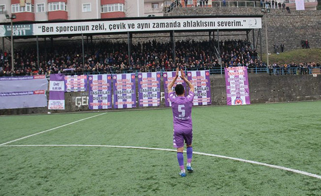 Onu seyretmek için stadı doldurdular! Dışarıda kalanlar bile oldu!