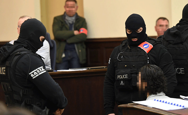 Paris saldırılarının zanlısı: Allah'a güveniyorum