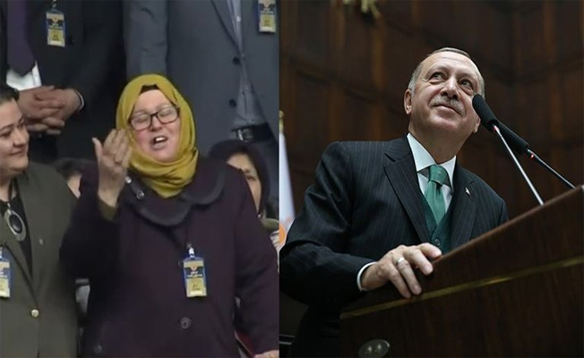 Cumhurbaşkanı Erdoğan'a toplantıda yazdığı şarkıyı söyledi
