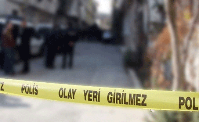 7,5 lira için komşularını öldürüp yediler