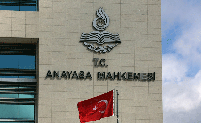 AYM'den 'müstehcen internet yayınlarına' erişim engeli kararı!
