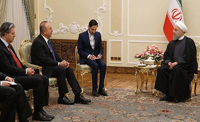 Bakan Çavuşoğlu İran’da! Ruhani’den işbirliği mesajı