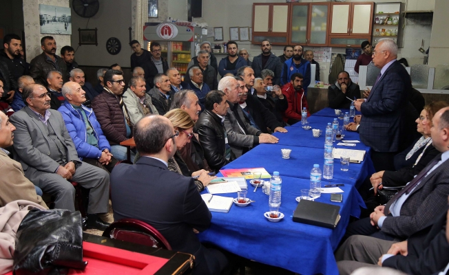 Başkan Selvitopu, imar planlarıyla ilgili vatandaşları bilgilendirdi