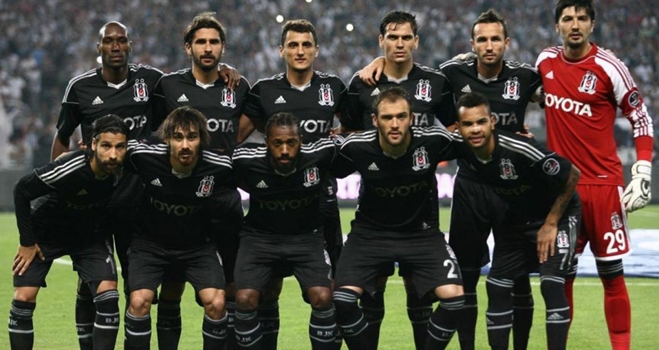 Yılmaz Vural'dan Beşiktaş yorumu: Makine gibi takım