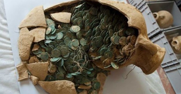 İspanya'nın güneyinde 600 kilogram Roma parası bulundu