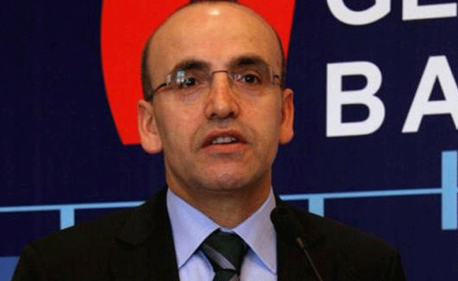Şimşek'ten petrol zengini ülkelere çağrı: Paranızı Türkiye'ye park edin