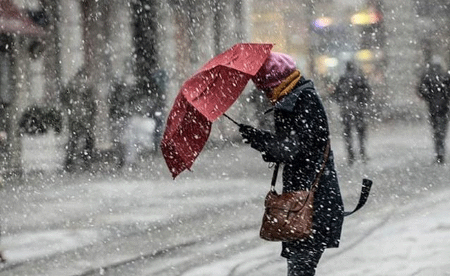 Bazı illerde kar yağışı başladı... İşte Meteoroloji'den son dakika uyarıları!
