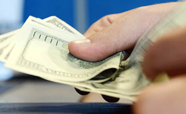 Enflasyon beklentileri aştı: Dolar yükseldi