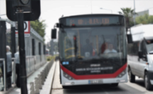 Halk otobüsünde iğrenç olay! Evli ve üç çocuk babası cinsel tacizden tutuklandı
