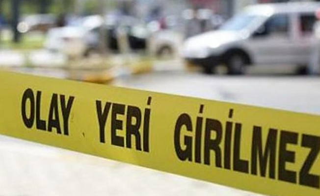 Boşanmak üzere olduğu eşini ve kızını öldürdü