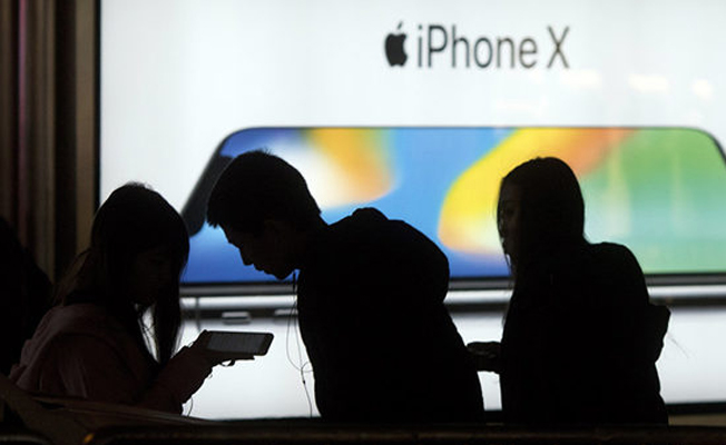 iPhone'lar bir bir çöküyor! Apple'dan büyük hata
