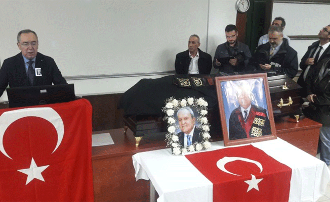 'Kolsuz Agop' son yolculuğuna uğurlandı