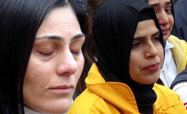 Hatay, Suriye sınırına giderken hayatını kaybeden Büşra'ya ağlıyor