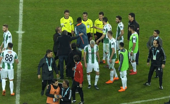Konyaspor – Beşiktaş maçı sonunda gerginlik!