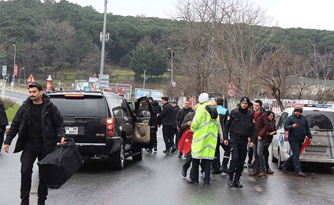 Erdoğan konvoyunu iki defa durdurmak zorunda kaldı!