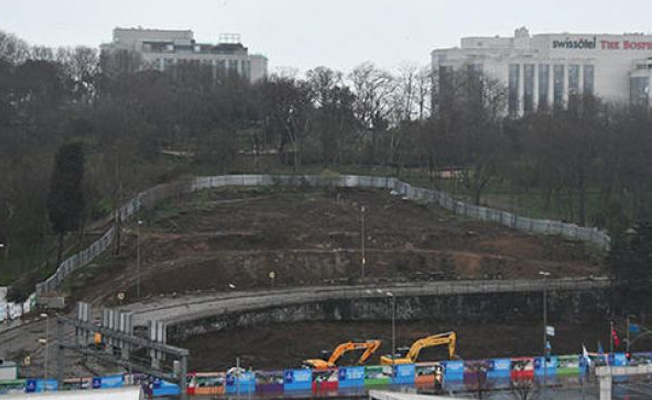 Maçka Parkı’nda 199 ağaç yerinden söküldü
