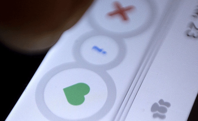 Tinder'da yeni düzen: Kadınlar başlatabilecek