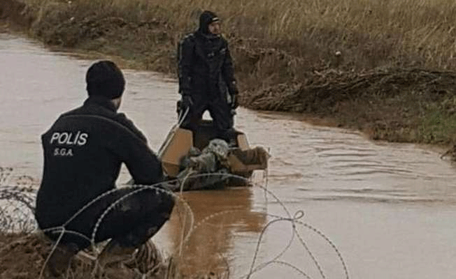 Sel sularına kapılan 2 asker şehit oldu