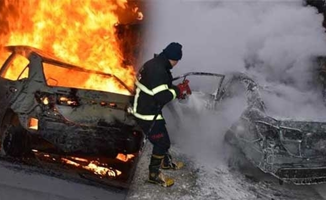 Tokat'ta istinat duvarına çarpan araç alev aldı; 5 kişi hayatını kaybetti