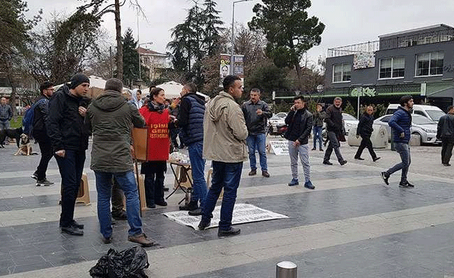 İstiklal Marşı’nda ayağa kalkmayan mimara tepki