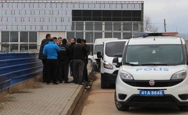 Arkadaşıyla anlaşıp, sürücüsü olduğu banka nakil aracını soydu