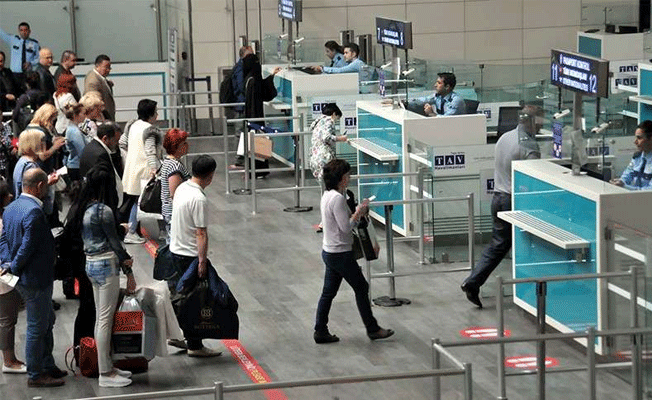 Milyonerler birer birer ülkeyi terk ediyor!