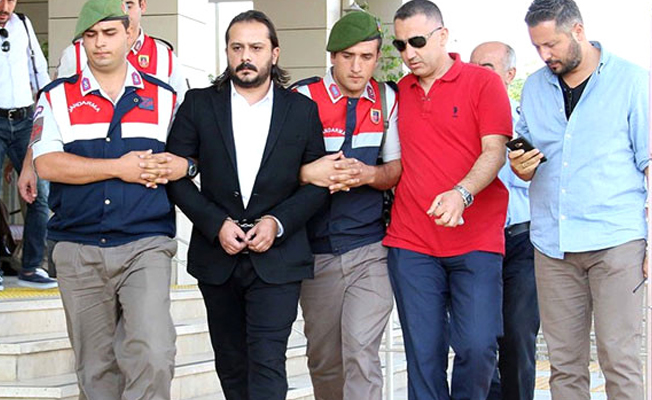 Emrah Serbes'e 4.5 milyon liralık şok!