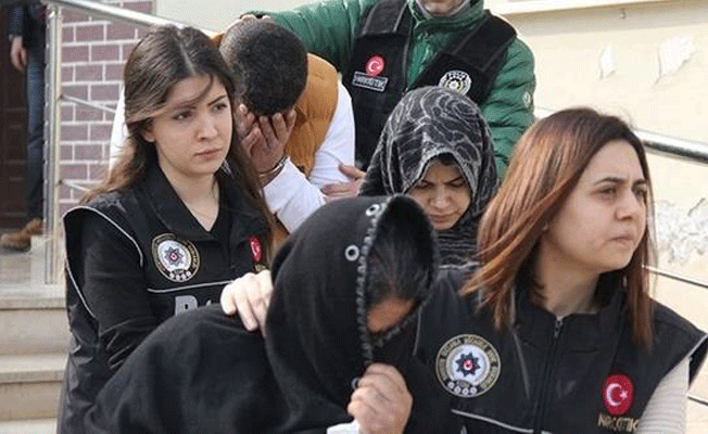 'Gelinli kaynanalı' uyuşturucu operasyonu