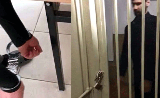 Hırsızlar, polis kelepçesini nasıl çıkardıklarını gösterdi!