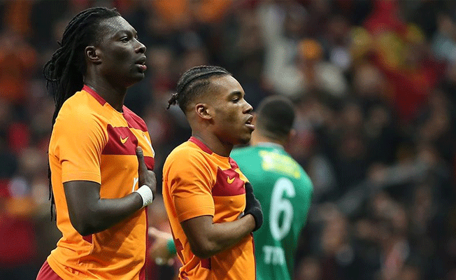 Galatasaray Bursaspor'u hezimete uğrattı: 5-0