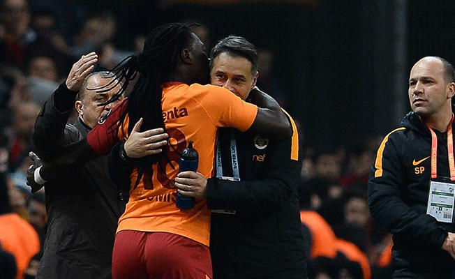 Gomis gollerini Galatasaray Kulüp Doktoru Yener İnce’ye ithaf etti