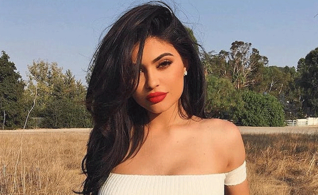 Kylie Jenner'ın bir tweeti dev şirketi 1.3 milyar dolar zarara uğrattı
