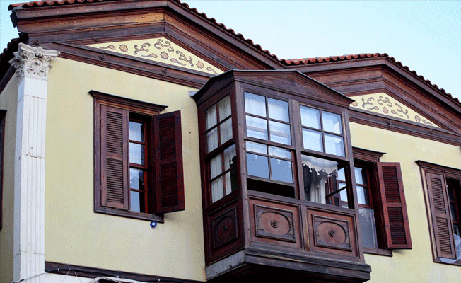 İlkbaharı Foça'da yaşayın