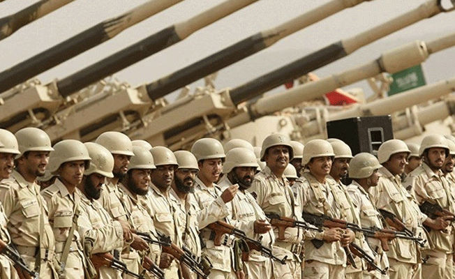 Suudi Arabistan’da komutanlar için flaş karar!