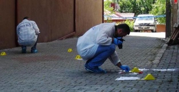 Polis, polisi öldürdü