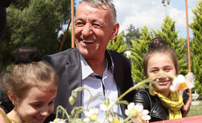 Şenol’dan 23 Nisan çağrısı