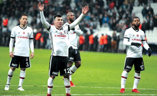 Gary Medel: ”Tüm zamanların en iyi futbolcusu...