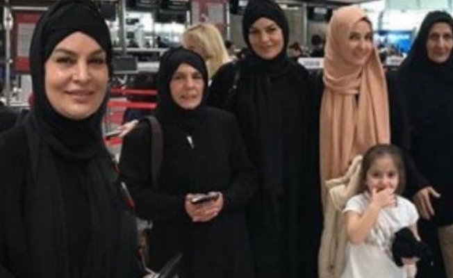 Ünlü oyuncu kutsal topraklarda